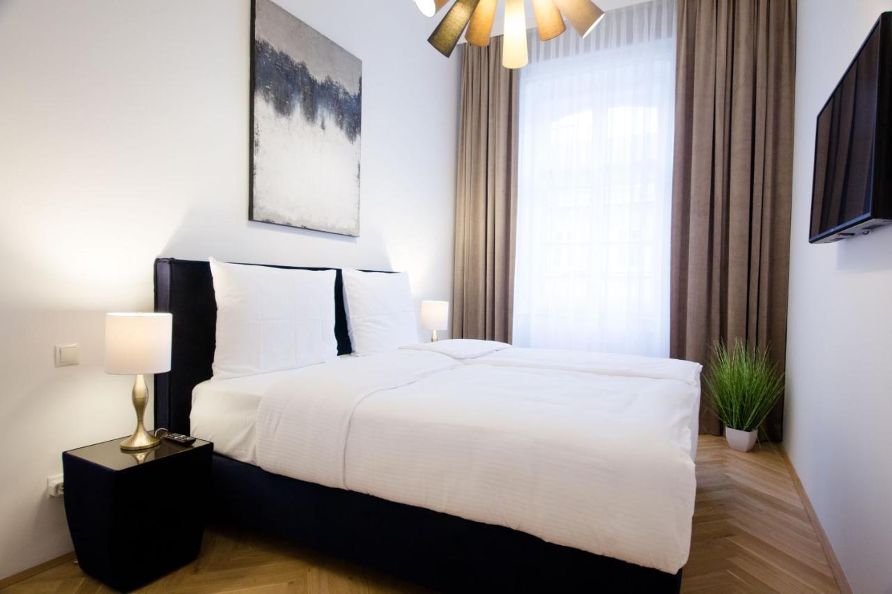 Studio Apartments Opera - Mai'S Apartments Вена Экстерьер фото